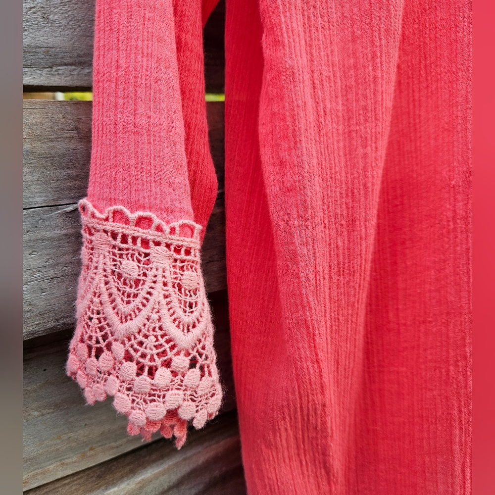 Krazy Kat 3/4 Sleeve Tunic - Picture 2 of 9